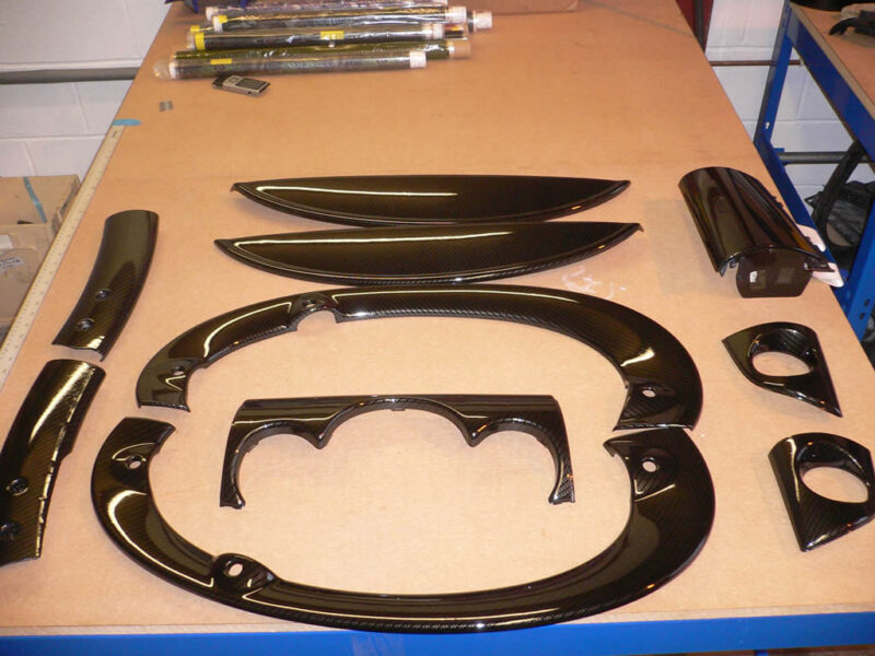 Mini Interior Parts carbon dipping on black base
