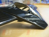 Vauxhall astra grill- close up of carbon dip