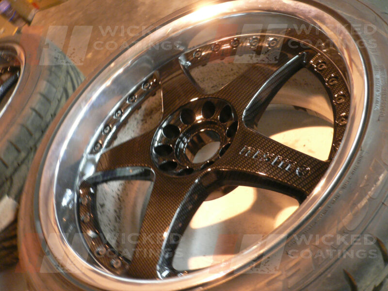 Carbon dipped 2 piece wheel centres