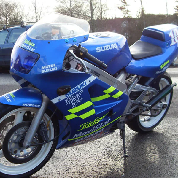 Suzuki RGV 250 vj21 Telfonica Movistar Race paintwork