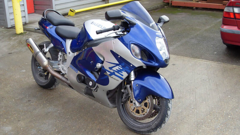 Suzuki GSX1300R Hayabusa supercharged!!