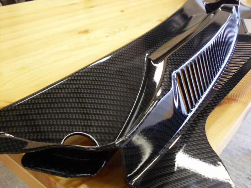 Golf R32 scuttle tray carbon dipped