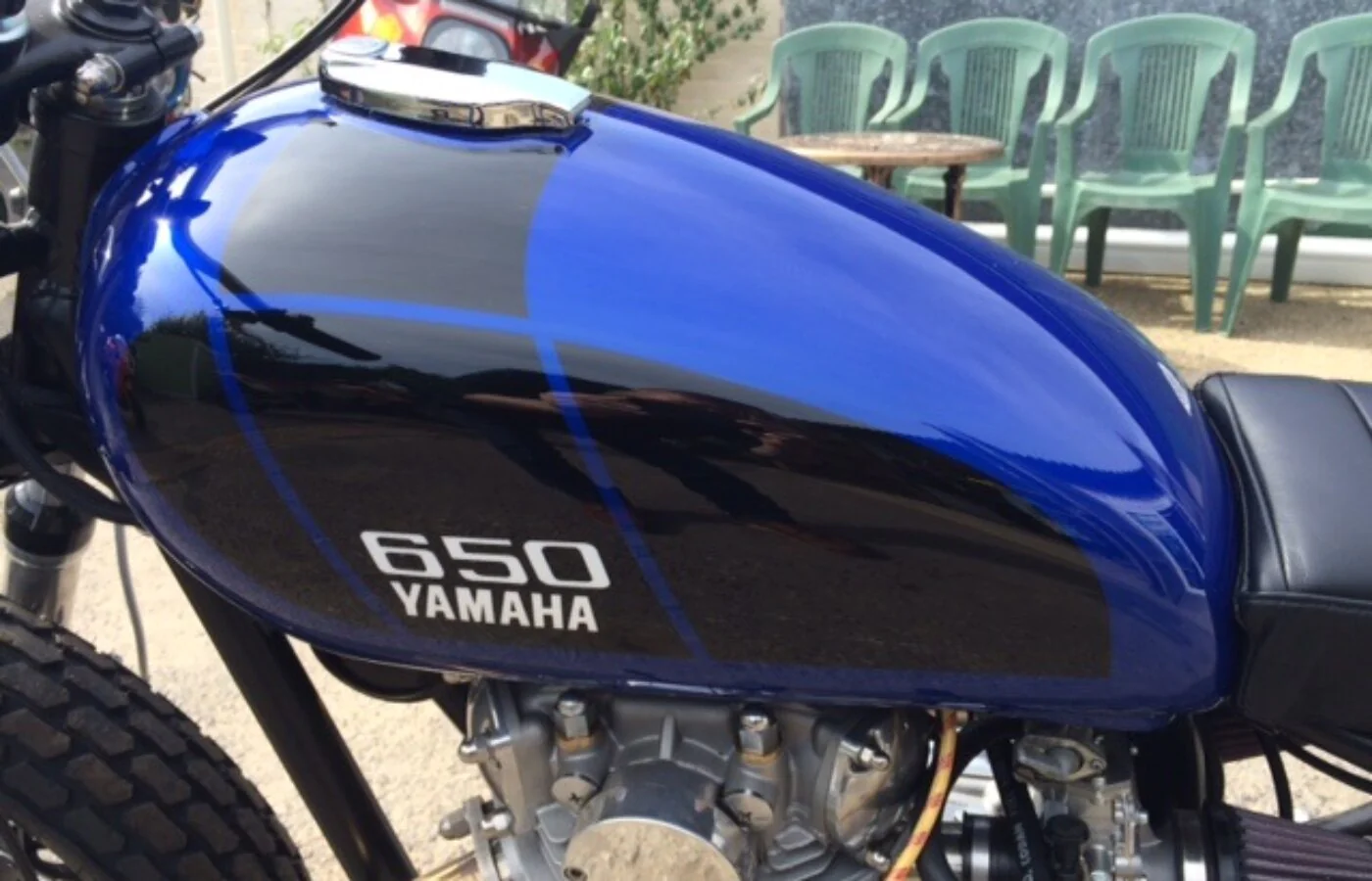 Darren Gardner – 80’s Style Yamaha tank