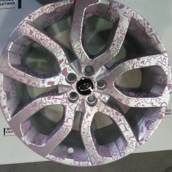 Land Rover Alloy Wheels Coated In Pink Hearts hydrographic film