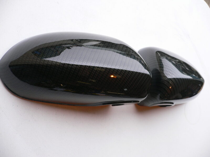Car mirrors cover coated in carbon fibre hydrographic film painted black