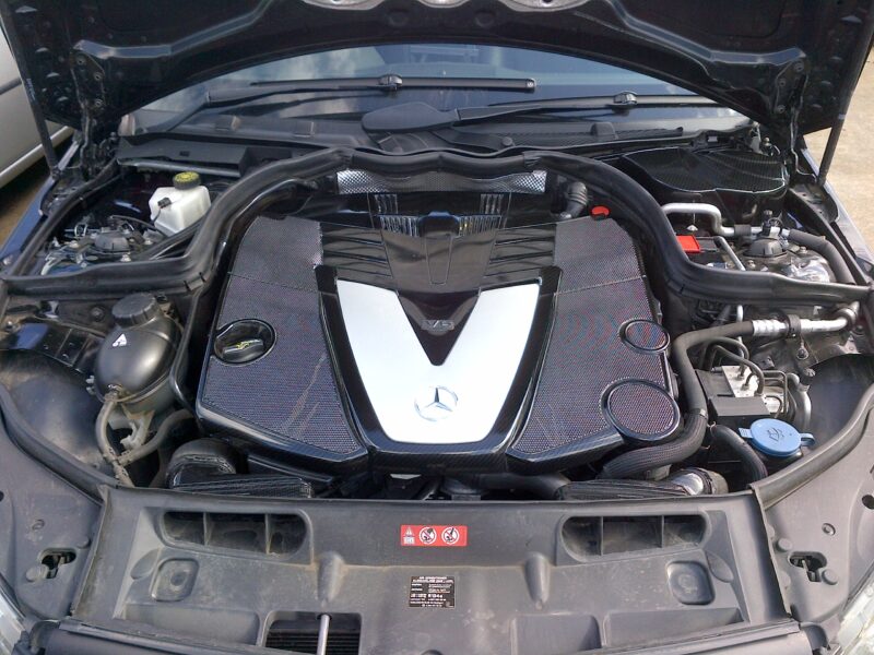 Mercedes Engine Parts Coated In Carbon Fibre