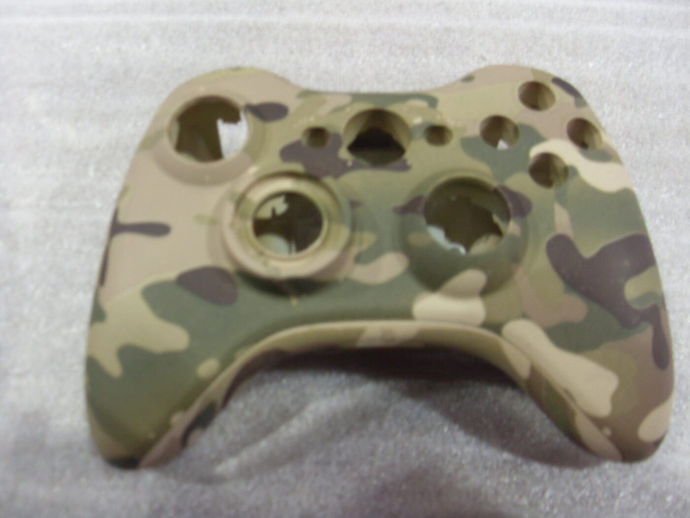 Xbox 360 and Gamepads Coated In Camouflage Hydrographic Film