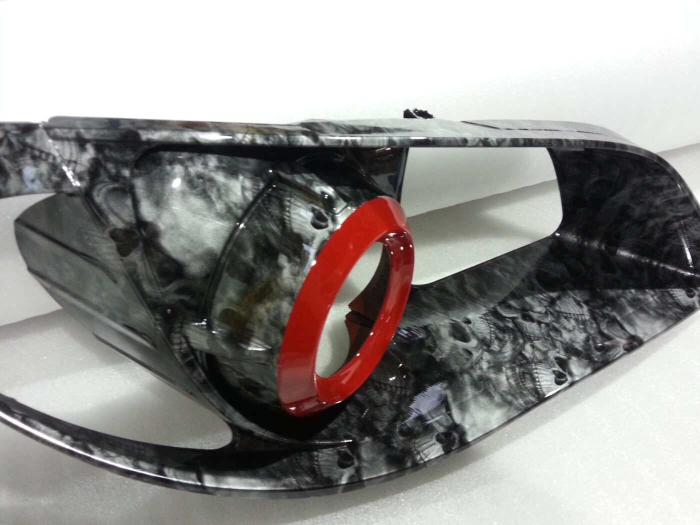 Car Lights Coated In Skull Hydrographic Film Painted Black