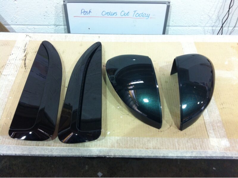 Car exterior elements coated in carbon fibre
