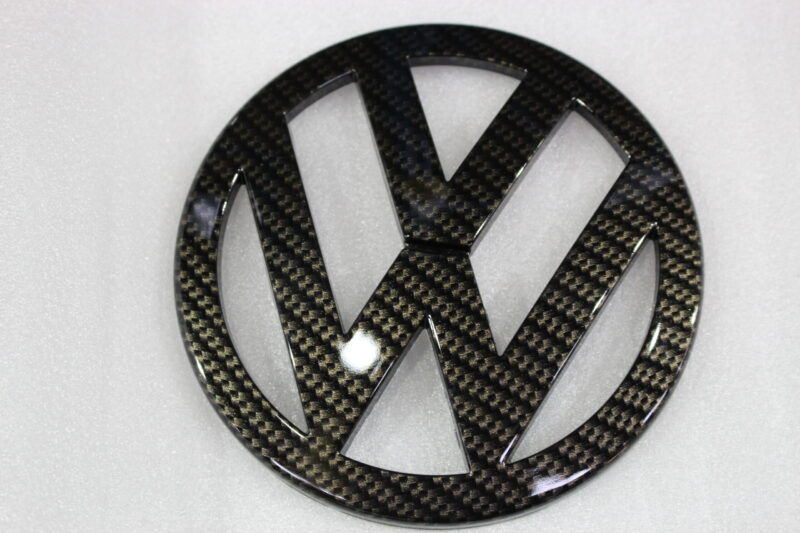 VW exterior elements coated in carbon fibre hydrographic film painted black
