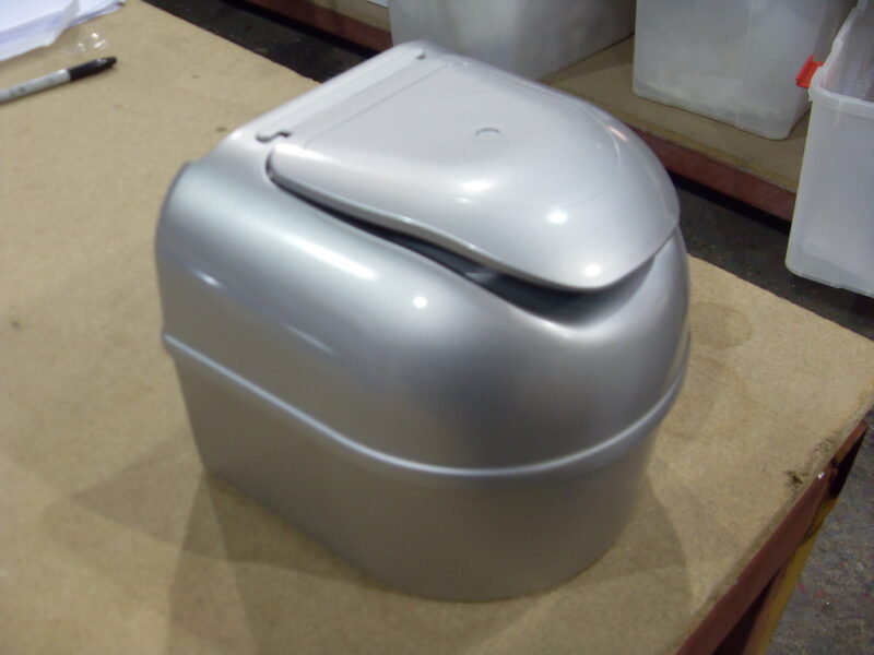 Container painted in silver