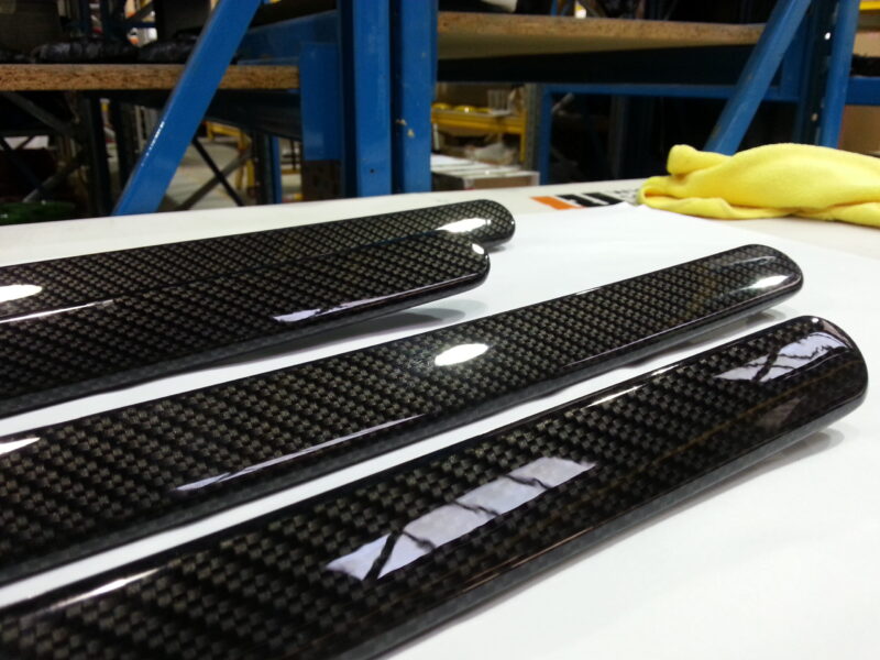 Yamaha motorbike parts coated in carbon fibre hydrographic film